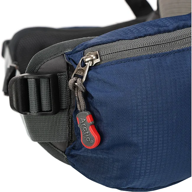 Туристический рюкзак
 с каркасной спинкой DEUTER
 G33 30л (Черный)