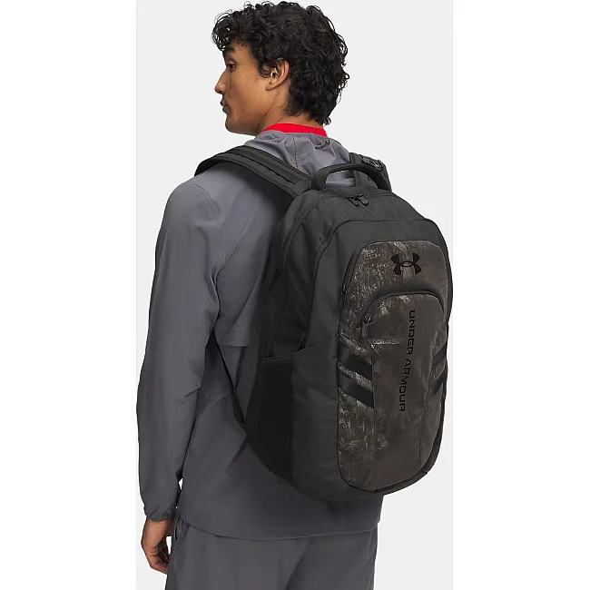Рюкзак UNDER ARMOUR Hustle Pro 6.0 Backpack 31L черный 51 х 32 х 16 см
