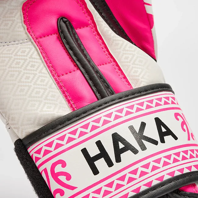 Боксерські рукавиці Leone GN329 HAKA White/Pink