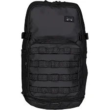 Спортивный рюкзак UNDER ARMOUR Triumph 21L черный 29х48х18 см