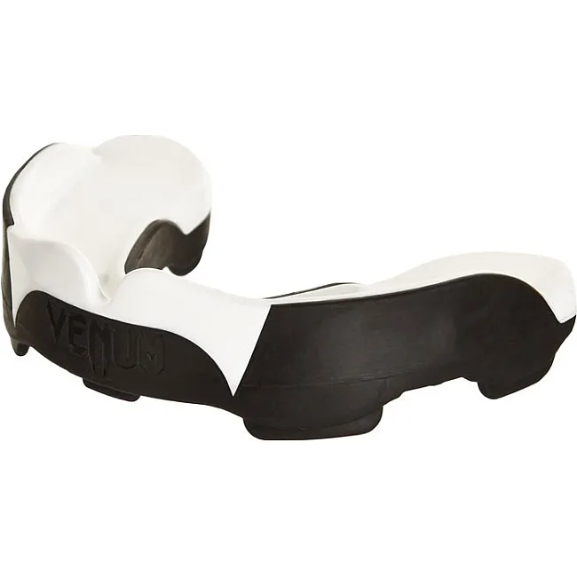 Капа для бокса Venum Predator Black White