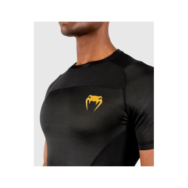 Рашгард з коротким рукавом VENUM G-Fits Black Gold