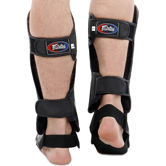 Защитные накладки на ноги REXION FAIRTEX F-033A