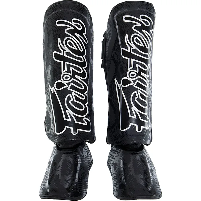 Защитные накладки на ноги REXION FAIRTEX F-033A