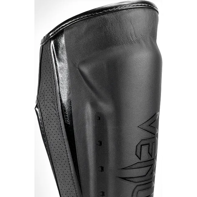 Защитные щитки для ног VENUM Elite Evo Black Black