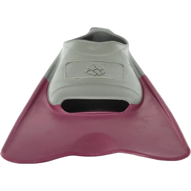 Короткие ласты для тренировок
 MADWAVE
 M074606509W
 40-41
