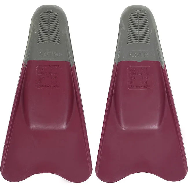 Короткие ласты для тренировок
 MADWAVE
 M074606509W
 40-41
