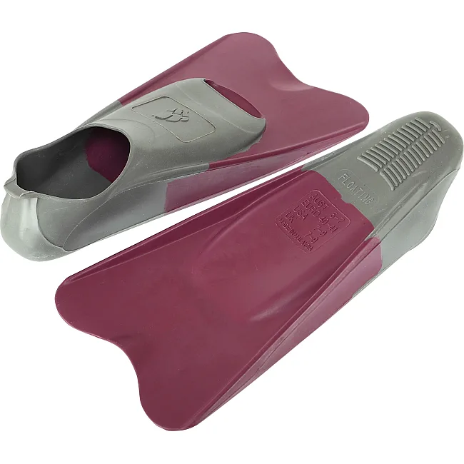 Короткие ласты для тренировок
 MADWAVE
 M074606509W
 40-41