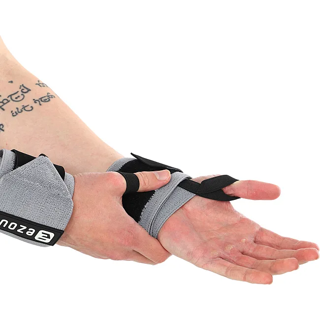 Кистевые бинты
 STRENGTH WRIST WRAPS (SOLID SUPPOR) EZOUS C-04 2штуки (Серый)