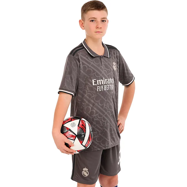 Дитяча футбольна форма із символікою футбольного REAL MADRID BELLINGHAM 5 резервна 2025 SP-SPORT CO-4649