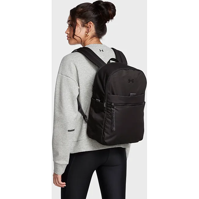 Рюкзак спортивный UNDER ARMOUR Studio Campus BP 19,5L черный Жен 28х40,5х15 см