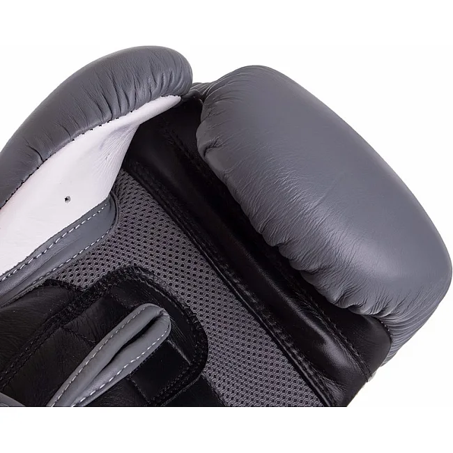 Боксерские перчатки

 кожаные UFC PRO Training UHK-69995 16унций