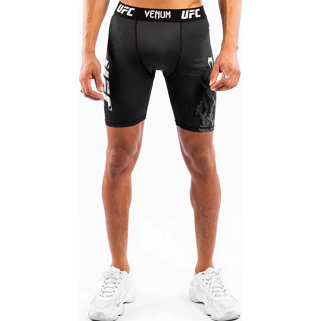 Компрессионые шорты VENUM Official UFC Fight Week Vale Tudo Black