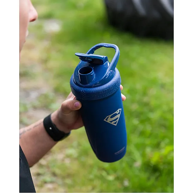 Спортивный шейкер SMARTSHAKE Reforce 900мл DC Superman