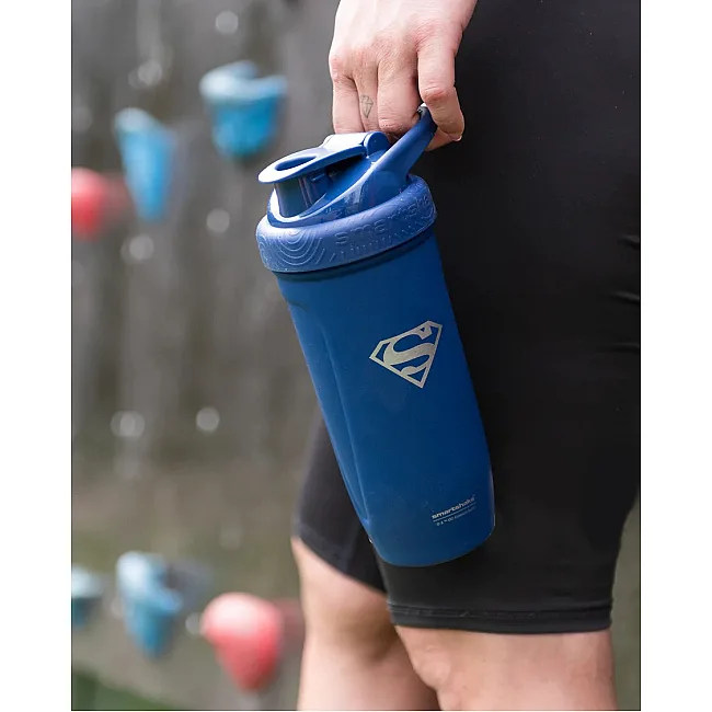 Спортивный шейкер SMARTSHAKE Reforce 900мл DC Superman