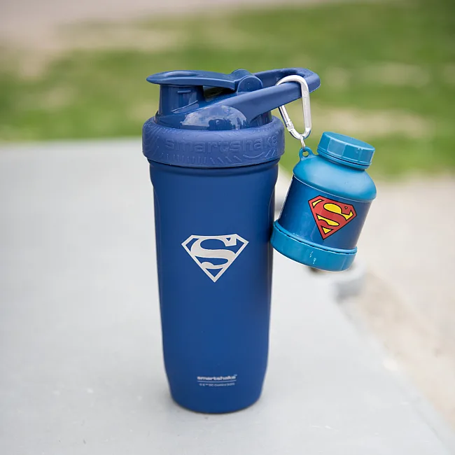 Спортивный шейкер SMARTSHAKE Reforce 900мл DC Superman