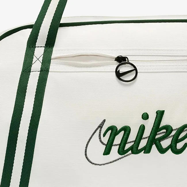 Сумка NIKE W NK GYM CLUB - RETRO 24L білий (для жінок) 33 × 51 × 23 см