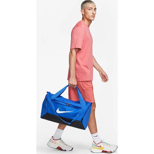 Сумка спортивна Nike NK BRSLA S DUFF - 9.5 41L чорний, синій 51x28х28 см