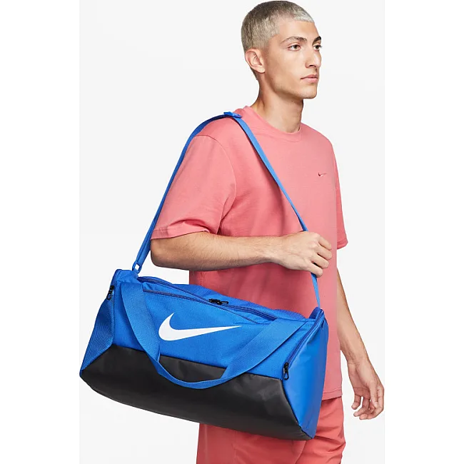 Сумка спортивна Nike NK BRSLA S DUFF - 9.5 41L чорний, синій 51x28х28 см