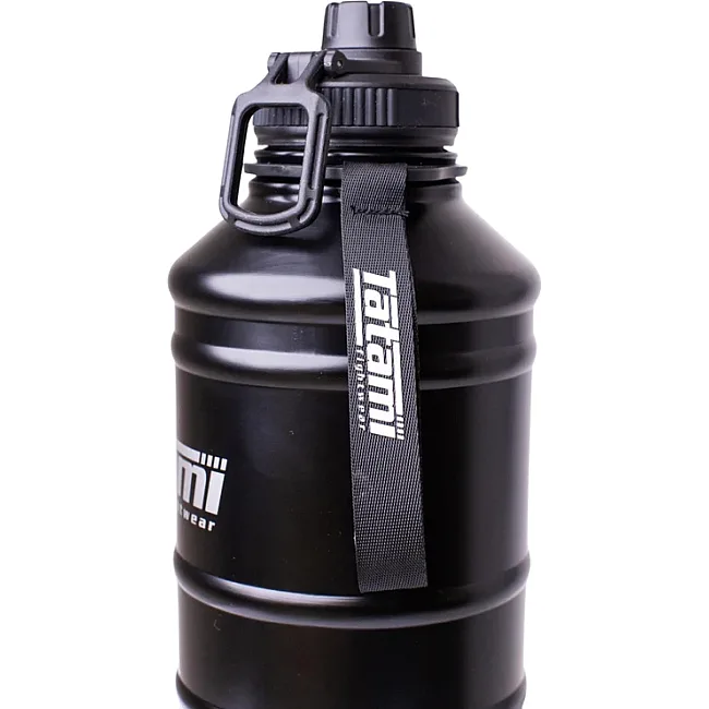 Бутылка для воды TATAMI Metal 2.2L Black