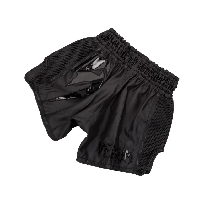 Шорти для тайського боксу VENUM Giant Black Black