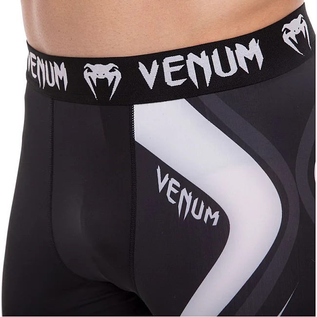 Компресійні шорти VENUM CO-8241