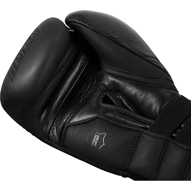 Боксерские перчатки TITLE Black Bolstered Leather Black (бинты 4м. в комплекте)