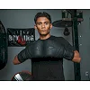 Боксерские перчатки TITLE Black Bolstered Leather Black (бинты 4м. в комплекте)