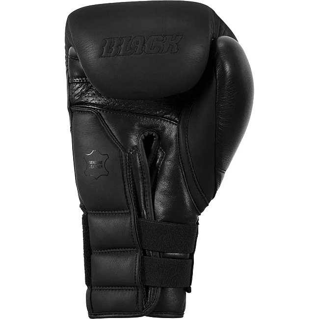 Боксерские перчатки TITLE Black Bolstered Leather Black (бинты 4м. в комплекте)