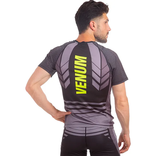 Рашгард із коротким рукавом VENUM TECHNICAL 2.0 CO-8140