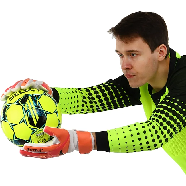 Детские вратарские перчатки
 JOMA

 HUNTER 400909-042

-белый (Коралловый-белый)