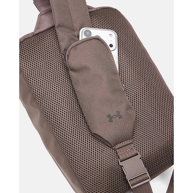 Сумка UNDER ARMOUR Triumph Utility Sling 10L темно-бежевый 33 х 24 х 9 см