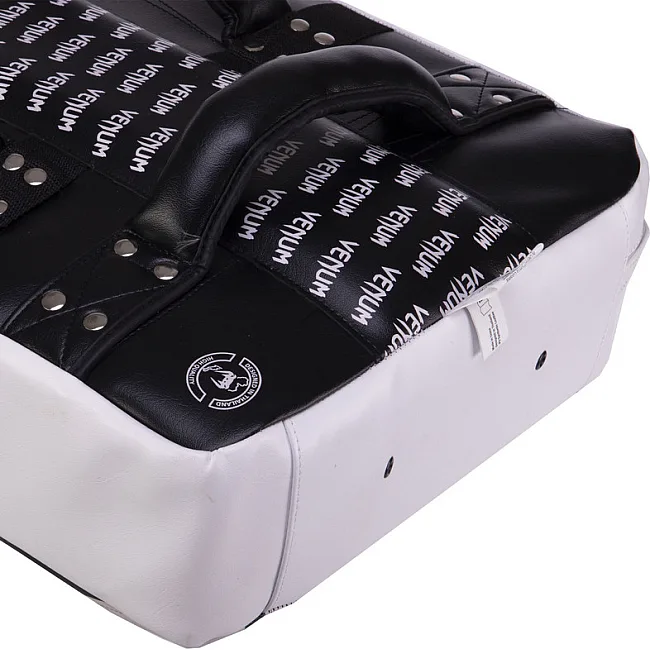Маківара Вигнута тренувальна для відпрацювання ударів Skintex VENUM ABSOLUTE LONG KICK SHIELD VN1201 53х43х10см 1шт