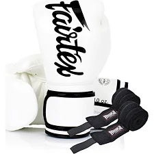 Боксерские перчатки Fairtex BGV14 White (бинты в комплекте)