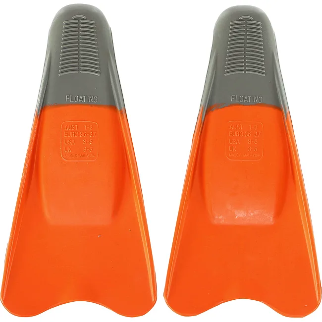 Короткие ласты для тренировок
 MADWAVE
 M074606307W
 36-37