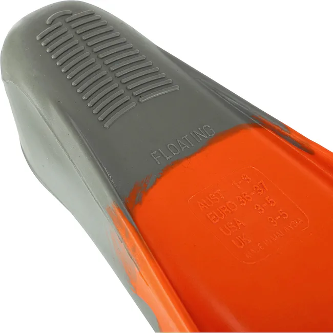 Короткие ласты для тренировок
 MADWAVE
 M074606307W
 36-37