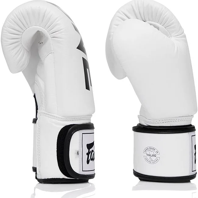 Боксерские перчатки Fairtex BGV1-ONE (натуральная кожа) White (бинты в комплекте)