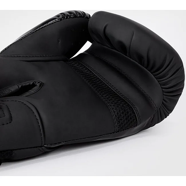 Перчатки для бокса VENUM Challenger 4.0 Black Black