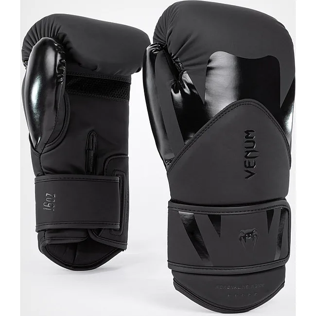 Перчатки для бокса VENUM Challenger 4.0 Black Black