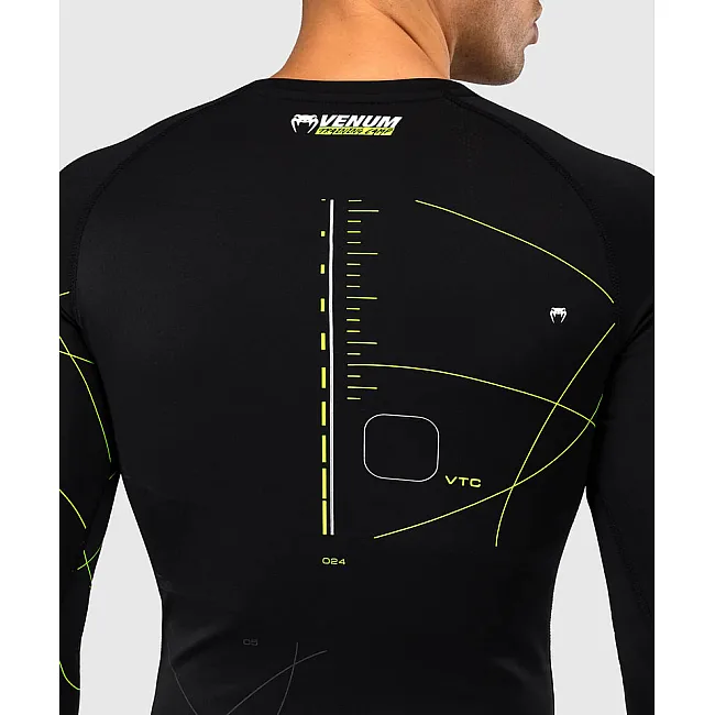 Рашгард VENUM Training Camp 4.0 - Black/Neon Green