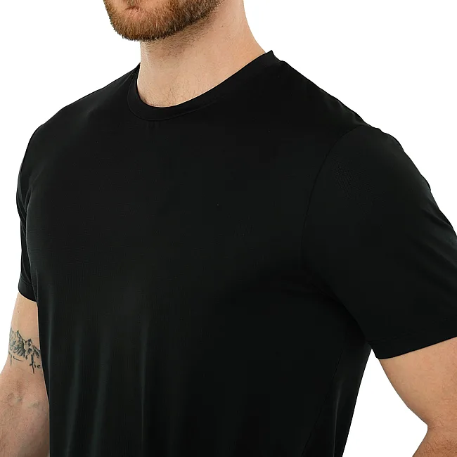 Футболка мужская JOMA

 INDOOR GYM 103463-100 (Черный)