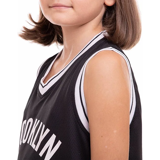 Детская баскетбольная форма
 NBA клуб Brooklyn Nets 7 3581