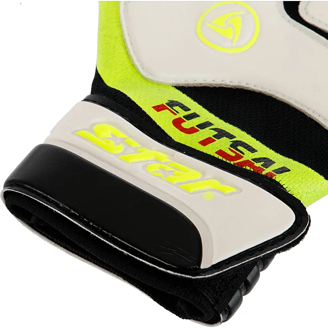 Вратарские перчатки
 футзальные STAR GOLEIRO FG100 (Белый-черный)