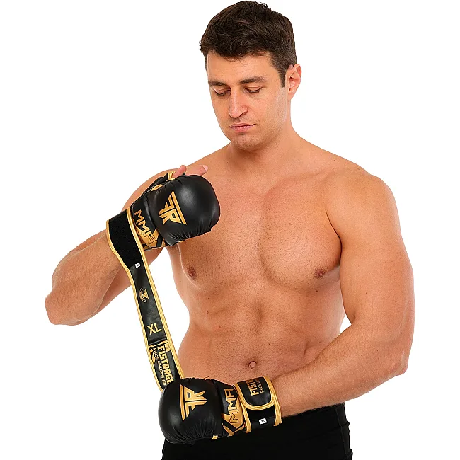 Перчатки Крабы спаринговые для MMA FISTRAGE VL-5521 (Черный-золотой)