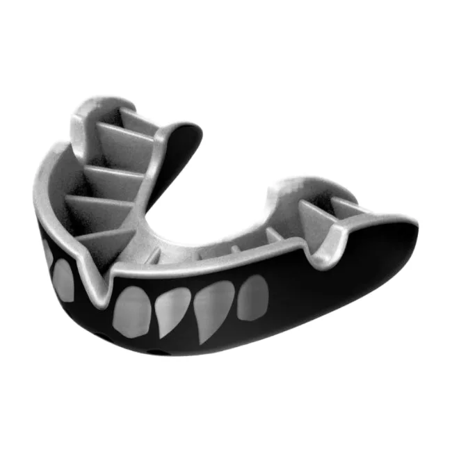 Капа для бокса OPRO Silver взрослая (возраст 11+) Silver Jaws (art.102502012)