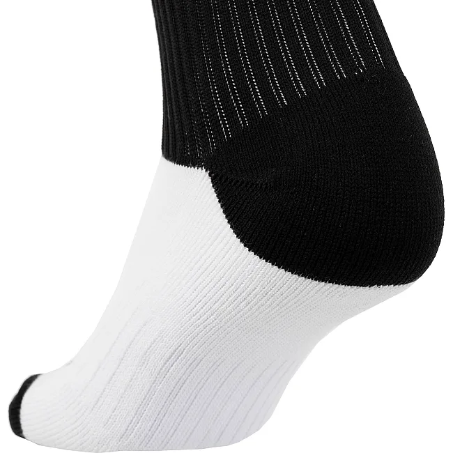 Спортивні шкарпетки
 унісекс високі JOMA

 SPORT 400476-100
 35-46 (Чорний-білий)