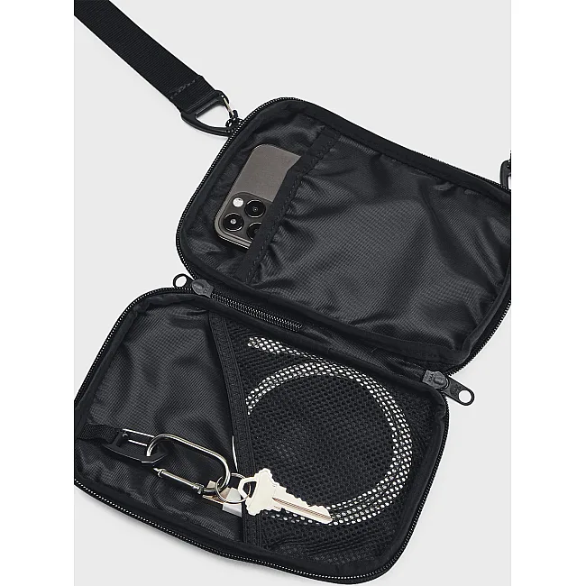 Сумка спортивная UNDER ARMOUR Loudon Crossbody SM 12х18х1,5 см