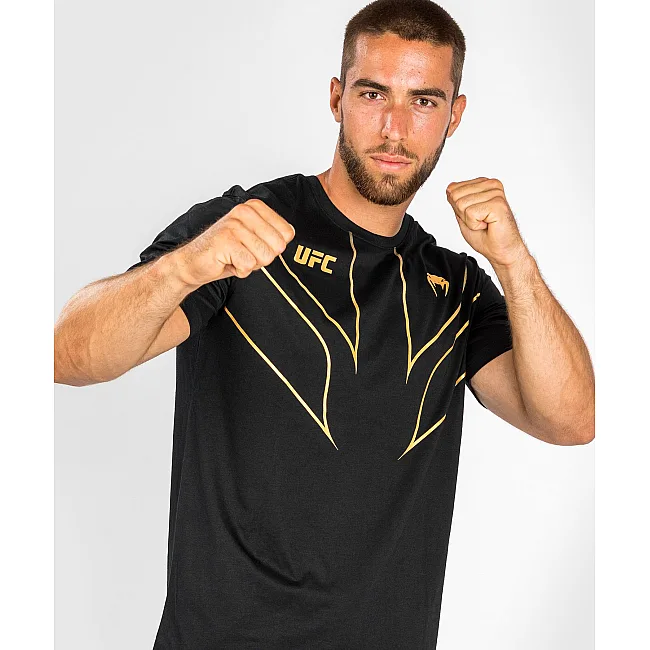 Футболка чоловіча VENUM UFC Fight Night 2.0 Replica Mens Champion