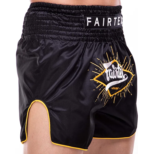 Шорти для кікбоксингу
 FAIRTEX BS1903 BLACK/YELLOW