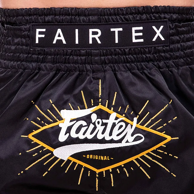 Шорти для кікбоксингу
 FAIRTEX BS1903 BLACK/YELLOW
